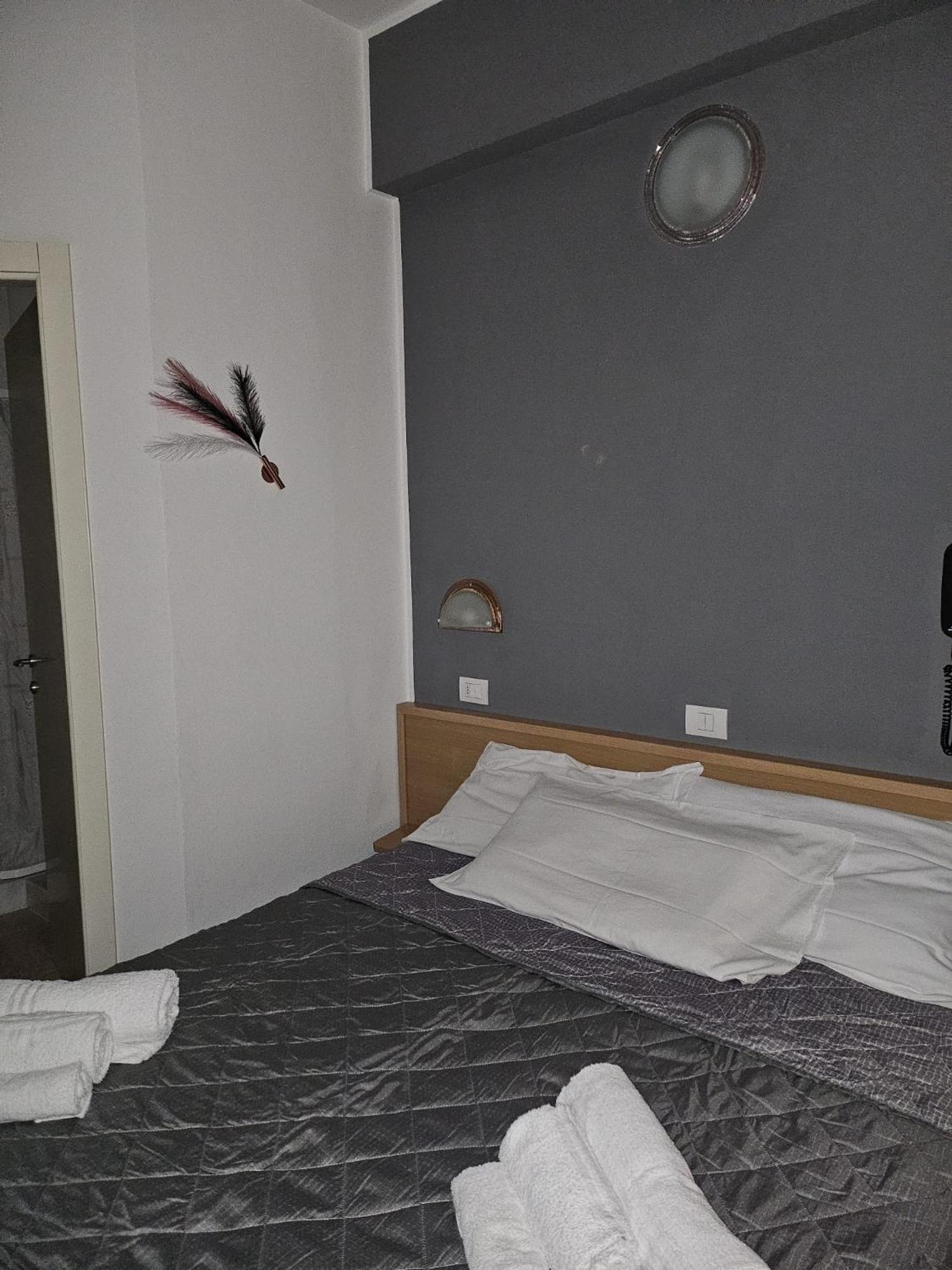 Hotel Villa Rosa Misano Adriatico Dış mekan fotoğraf